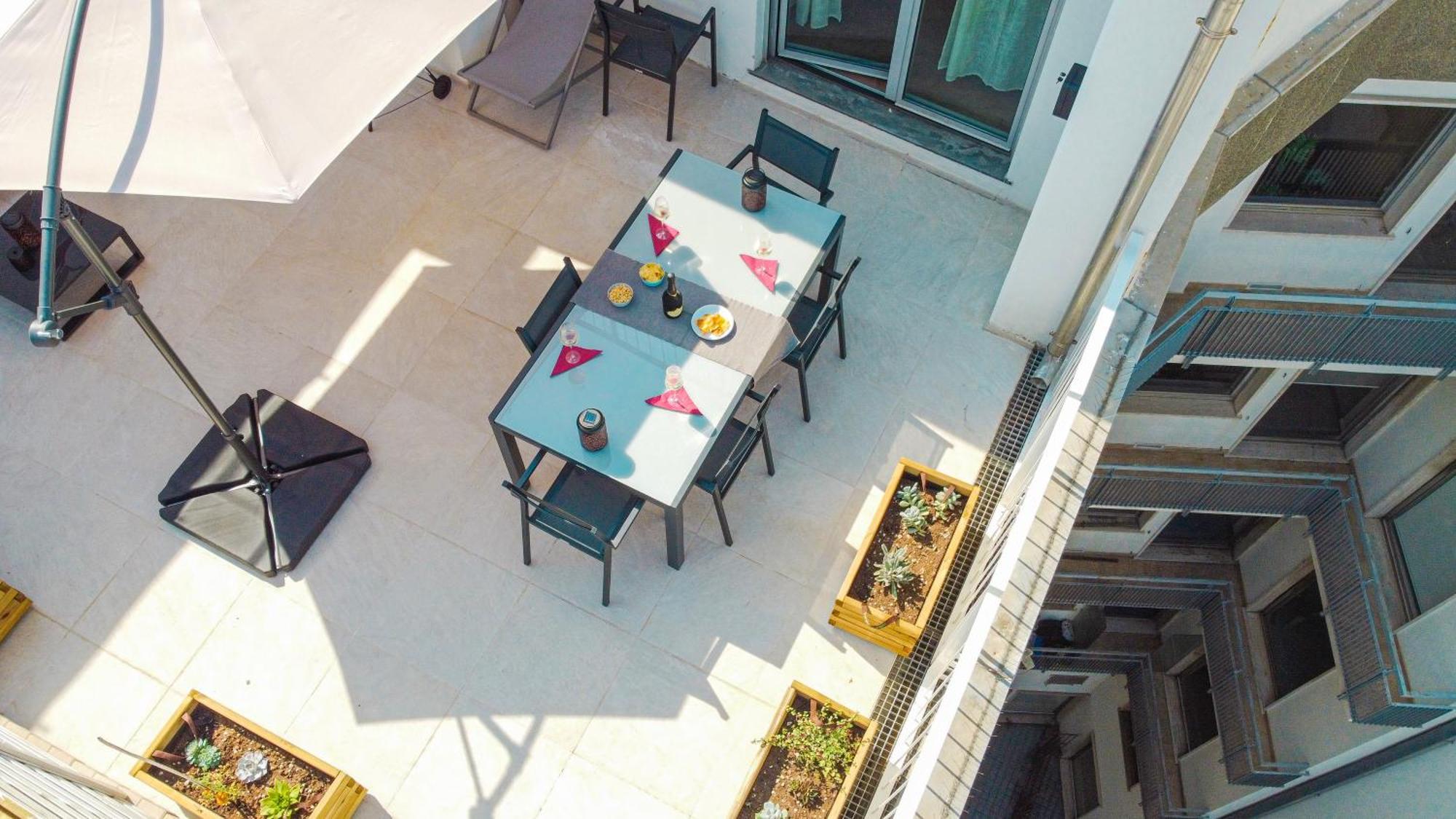 Attico Luxury Con Parcheggio E Terrazza Vista Mozzafiato Apartment Genoa Ruang foto